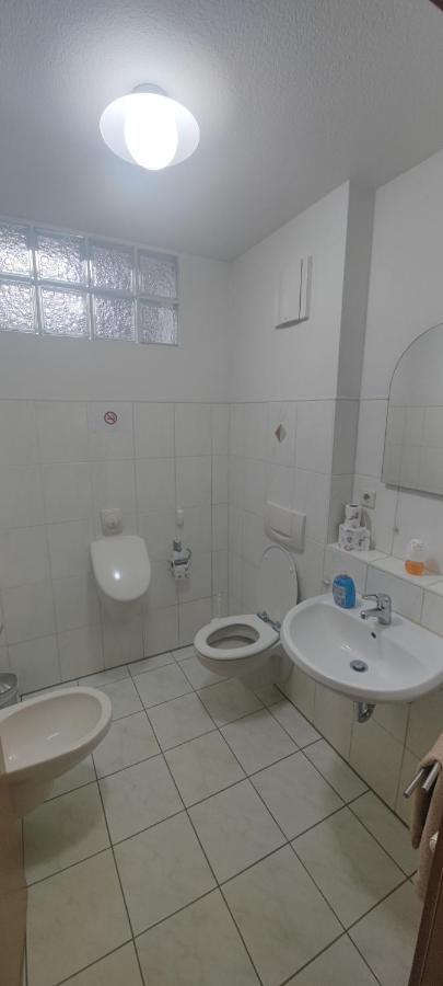 Ferienwohnung Zwischen Rhein Und Schwarzwald Bischweier Екстериор снимка